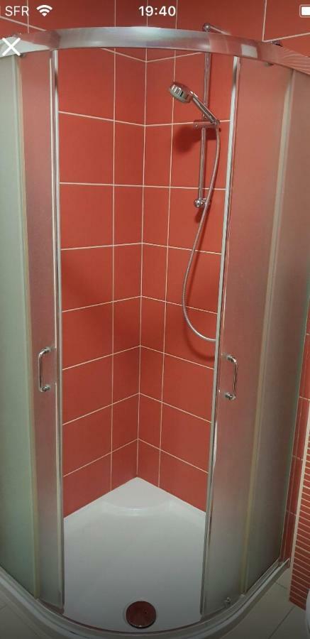 Apartamento Modern 100M2 Flat 2Mn Walking From Train Station In City Center, Free Parking -2A Luxemburgo Exterior foto